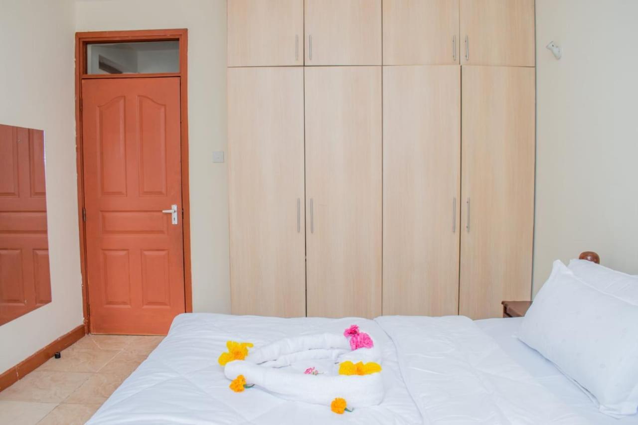 Jkia Homestays ไนโรบี ภายนอก รูปภาพ